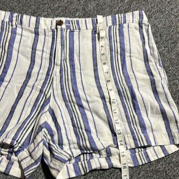 OLD navy striped lined blend shorts size 16. - Picture 7 of 8